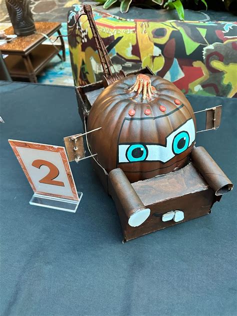 Photos: Check Out the Finalists of the Cast Member Pumpkin Decorating ...
