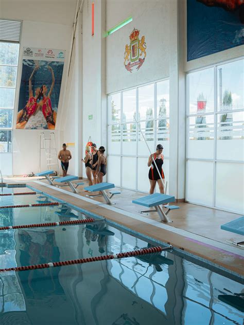 Pool Swim Lesson 的图像结果