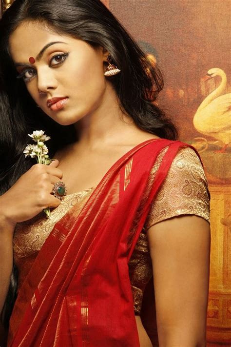 Karthika Hot Photo Shoot Photo Stills Pics |Tamil Cinema News Updates ...