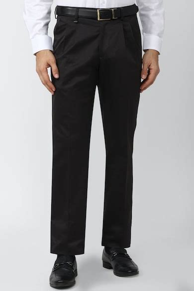 Buy Men Black Solid Regular Fit Trousers Online - 867985 | Van Heusen