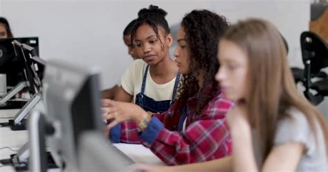 High School Work Computer 的图像结果