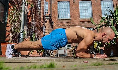 11 Types Of Push-Ups (And How Each One Will Increase Strength And ...