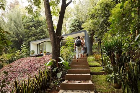 10 Things You Should Know About Airbnb