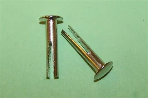 Chair Nails - Coloured Chair Nails Manufacturer from Mumbai