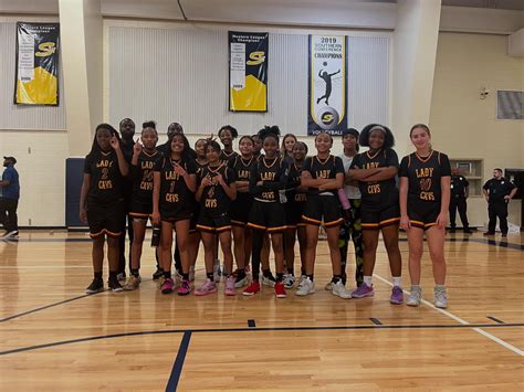 Community House Middle