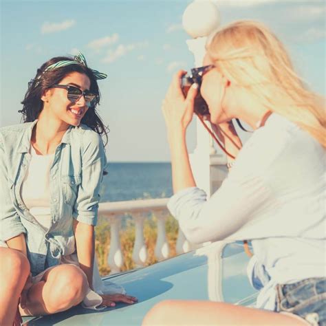 25 Qualities of a Good Friend You Should Look For - Happier Human