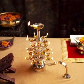 This Diwali, Fill Your Home with Dazzling Diwali Diyas