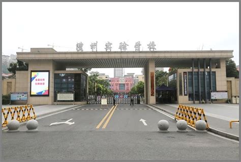 镇雄县一中恢复高考以来考取北大清华学生名单！