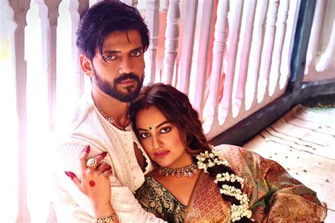 Sonakshi Sinha Reveals If She Was Asked To Convert Into Islam Before ...