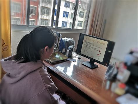 科大讯飞学习机、希沃网课学习机、360OS奇少年学生手机测评，哪个更值得你“爆灯”？ -- 飞象网