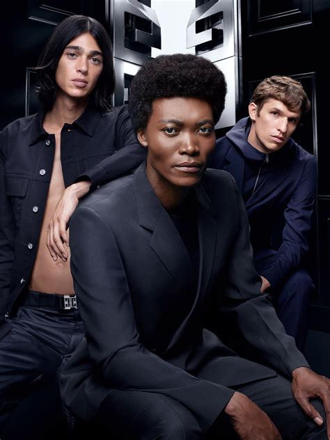 Givenchy Gentleman Society Eau de Parfum | Givenchy Beauty