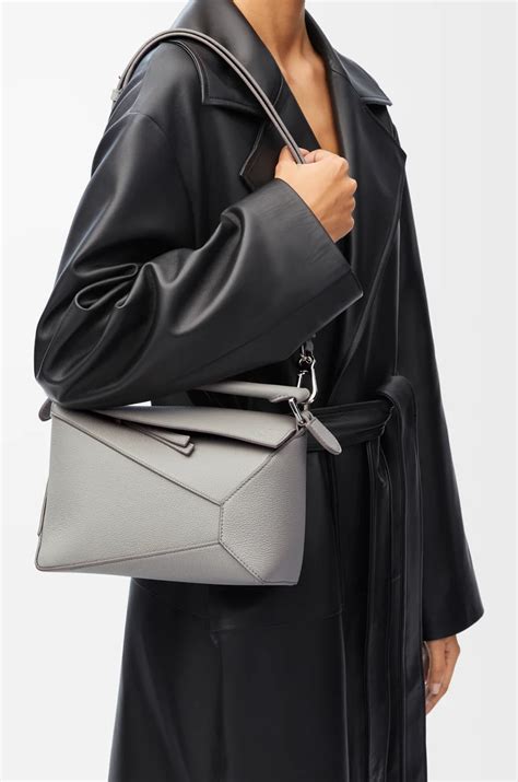Small Puzzle Edge bag in soft grained calfskin Grey - LOEWE