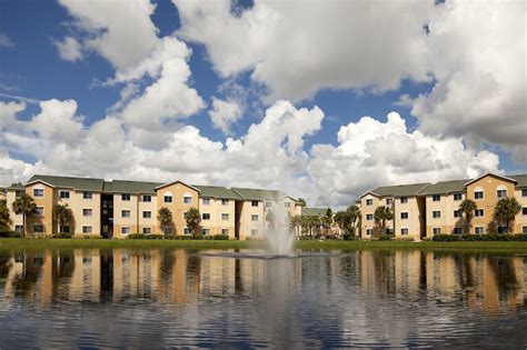 Remarkable Photos Of Summer Lakes Apartments Naples Fl Photos | Yogiresla