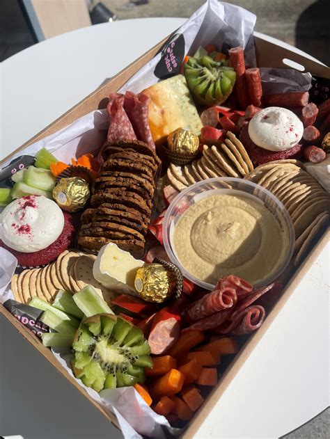 Making a Grazing Box 的图像结果