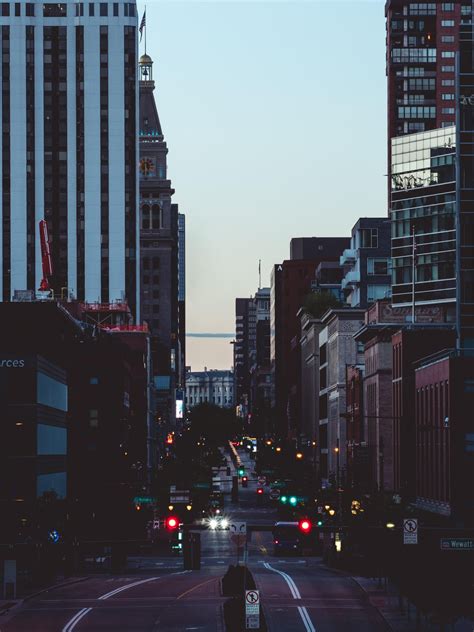 City Street Background 4K 的图像结果