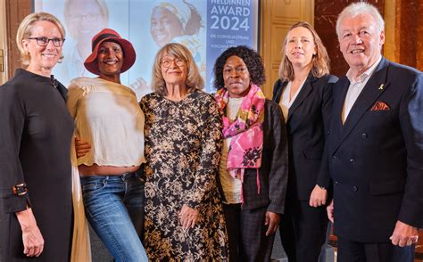HeldinnenAward verliehen! - Alice-Schwarzer-Stiftung