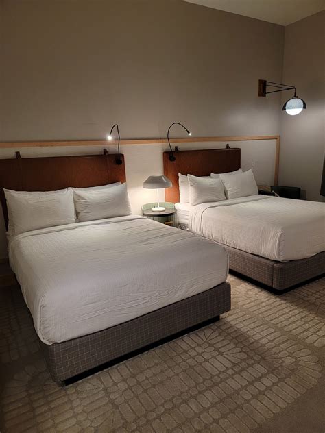 HOTEL VERDANT (Racine) - Hotel Reviews, Photos, Rate Comparison ...