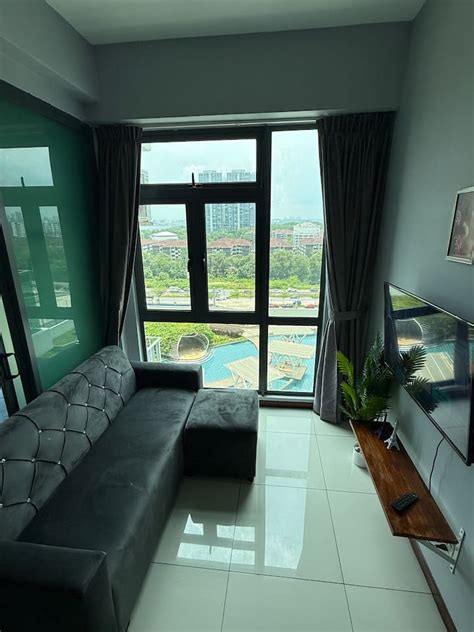 Crescent bay suites (B) Couple Suites By STAY - Apartments for Rent in ...