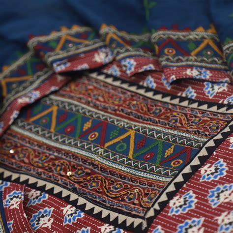 Ruhani Jam Red Ajrak Print Cotton Top With Printed Dupatta ...