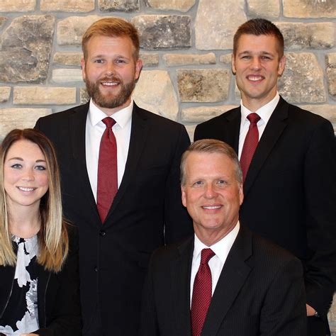 Huehns Funeral Home, Inc. & Door County Crematory LLC | Sturgeon Bay WI