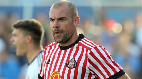 Sunderland open disciplinary process over Darron Gibson video - ESPN