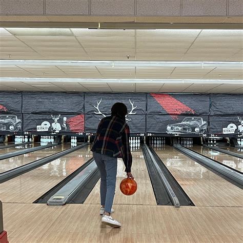 BOWLERO (Naperville) - Qué SABER antes de ir (2026)