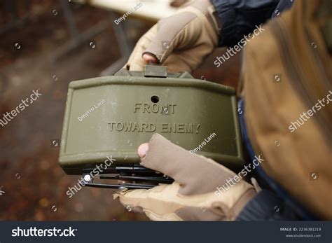 Usa Antipersonnel Directional Type M18 Claymore Stock Photo 2236381219 ...