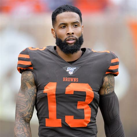 These Football Players Will Make It Tough to Pick a Favorite Team | Black football players, Nfl ...