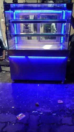 Display Counter Tops - Display Counter . Manufacturer from Mumbai