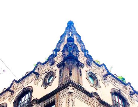 Puertas y nichos barrocos del Centro Historico, Museo del Templo Mayor ...