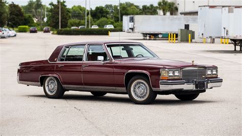 1985 Cadillac Fleetwood Brougham | Orlando Classic Cars