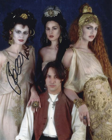 Monica Bellucci – Signed Photo – Bram Stoker’s Dracula – SignedForCharity