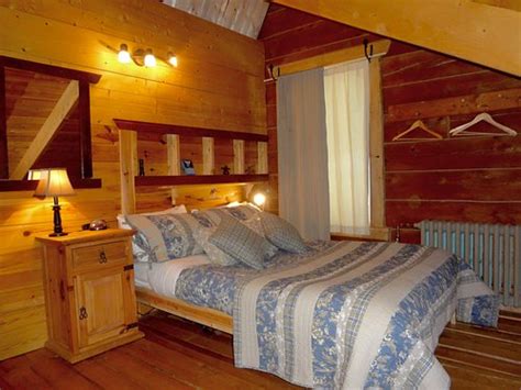 GÎTE, CHAMBRE, CHALET ST MATHIEU DU PARC (Saint-Mathieu-du-Parc) - B&B ...