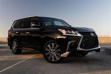 2017 Lexus LX 570: An Easy-to-Drive Luxury Beast SUV [Review] - The ...