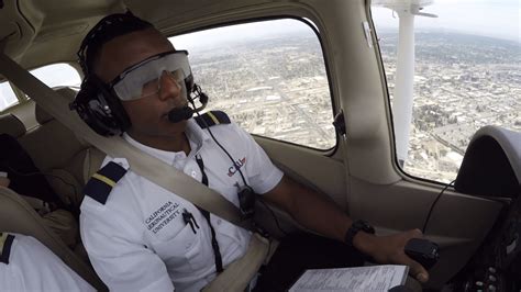 Pilot in Command 的图像结果