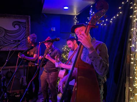 Moon Hollow live @ Tree House Brewing (Deerfield, MA), tree house ...