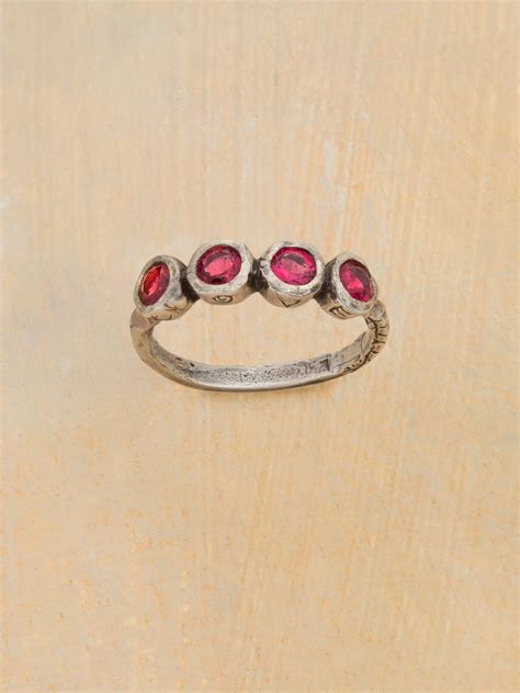 Yes Protection Ring 的图像结果