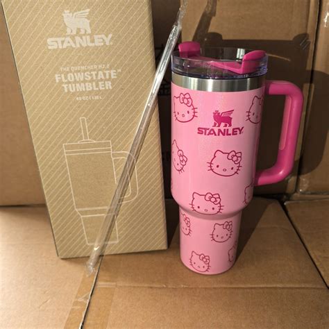 Stanley x Hello Kitty 40 oz. Quencher H2.0 FlowState Tumbler