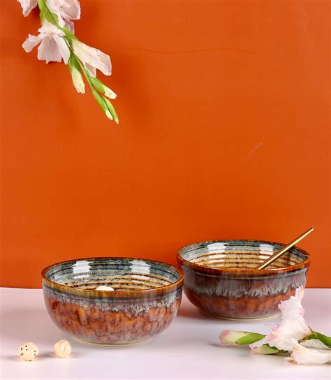 Hazel Studio Pottery Spiral Serving Bowl Small – OliveHomeAccents