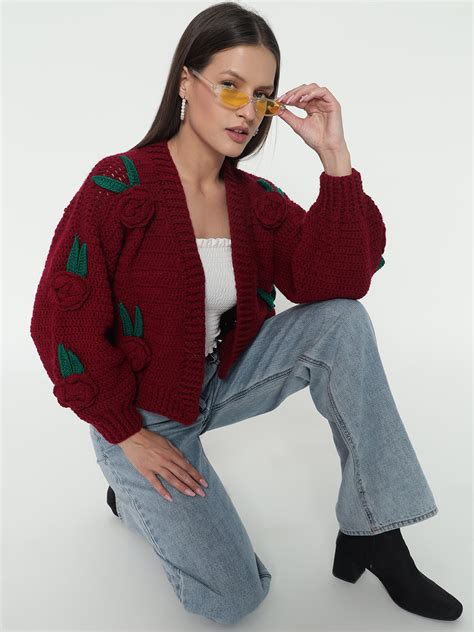 Maroon Rose Cardigan – SUGERCANDY