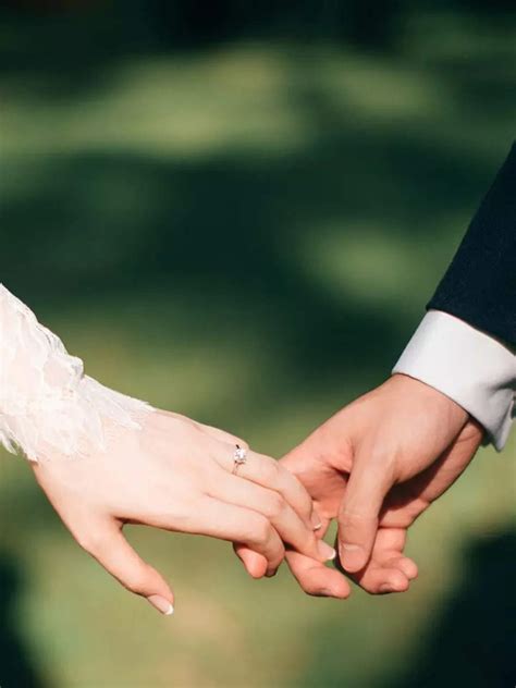 Signs of emotionally safe relationship | Times of India