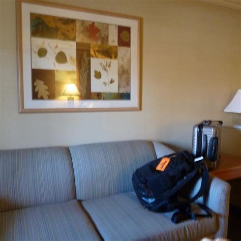 BEST WESTERN INN & SUITES LEMOORE - Prices & Hotel Reviews (CA)