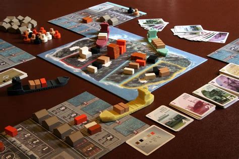 Container | Image | BoardGameGeek
