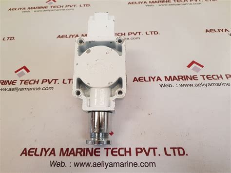 Dae Sung Wls-4041 Al Limit Switch – Aeliya Marine Tech