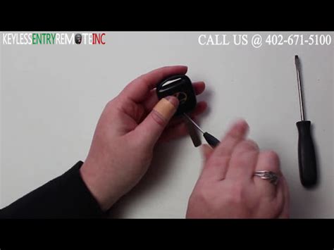 Key FOB Programming for 2002 Lexus SC430 的图像结果