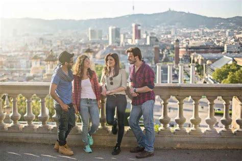 西班牙留学：八大优势留学热潮-房天下海外房产网