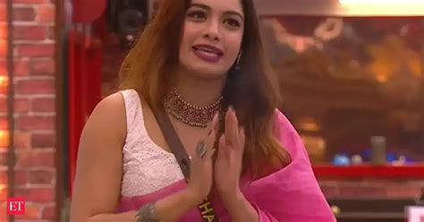 Dilsha Prasannan News: Dilsha Prasannan, Bigg Boss Malayalam Season 4 ...