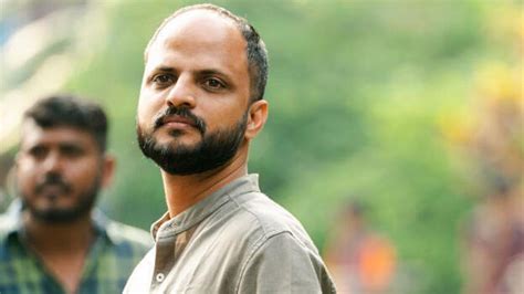 Row over CM Pinarayi's portrayal in '2018' movie; crowd boo director ...