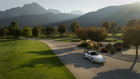 The Story of the First-Ever Porsche 911 Turbo Started Back When 256 HP ...