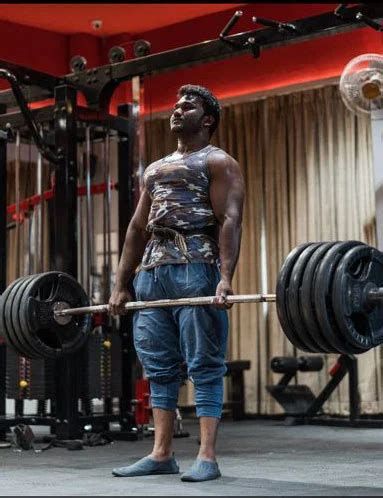 Muscle Warriors | Best Unisex Gym in Chennai | Dinesh Narayanan